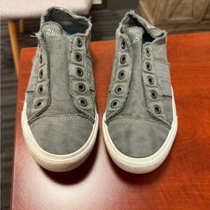 Women’s Blowfish Slip-On Canvas Sneakers